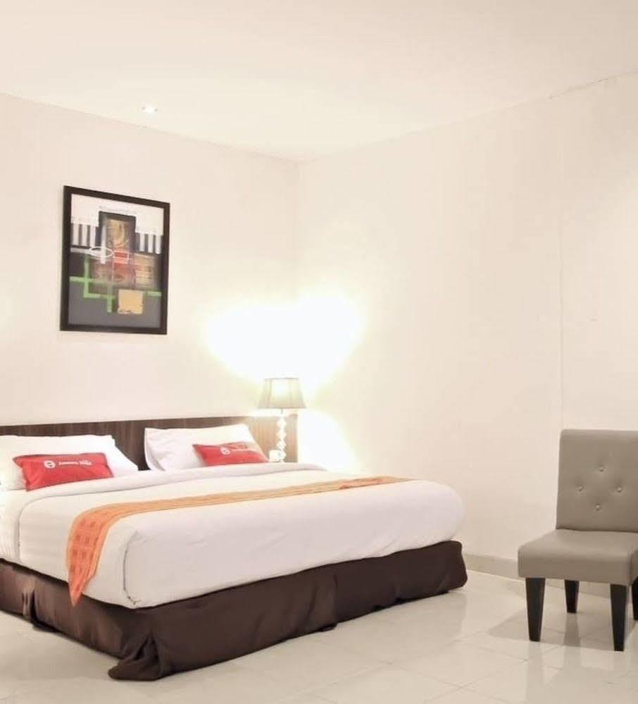 Ameera Hotel Pekanbaru Εξωτερικό φωτογραφία