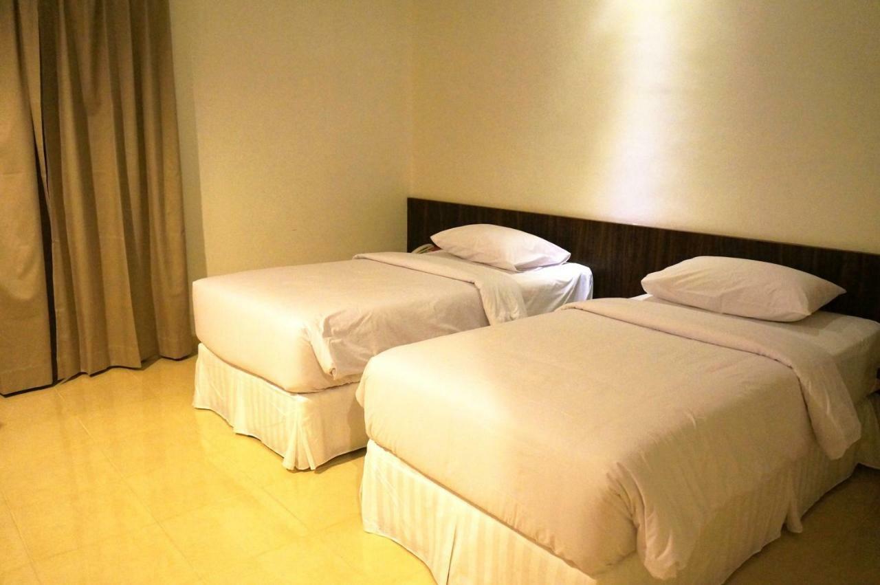 Ameera Hotel Pekanbaru Εξωτερικό φωτογραφία